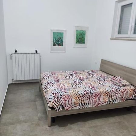 Appartamento Sul Mare Con Parcheggio Privato Monopoli Bagian luar foto